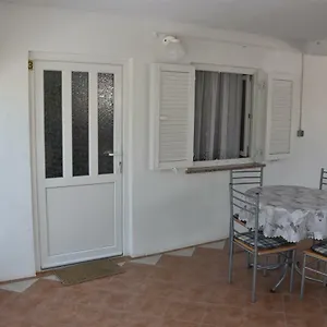 Novosel Apartment